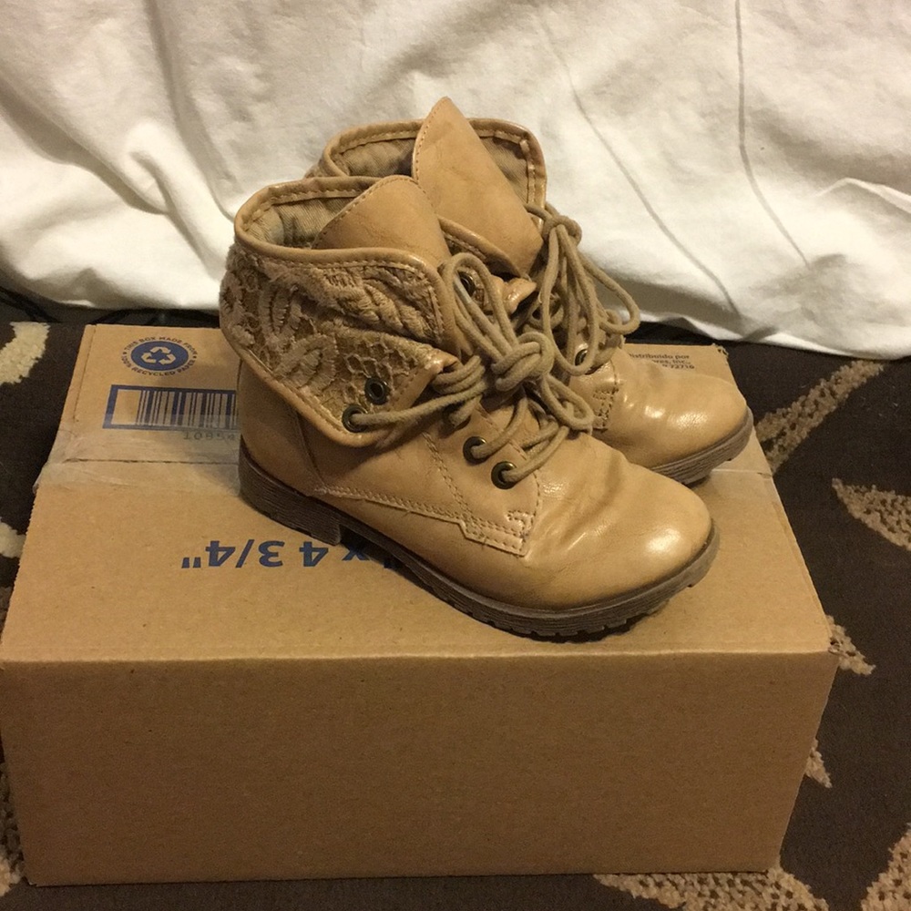 Cute Girls Boots